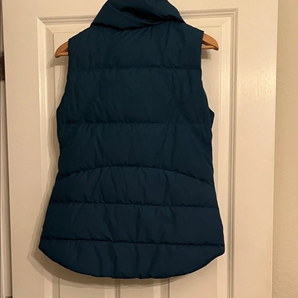 Teal Puffer Vest for Women
